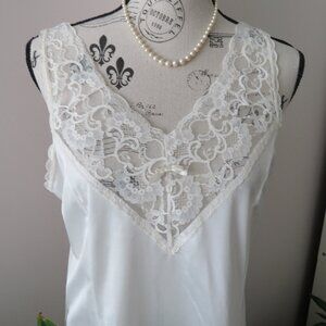 Vintage Off White/Cream Full Slip With Wide Lace V Neck, Size 38